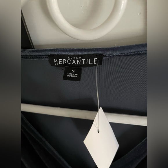 Jcrew Mercantile NWT velvet wrap top - Picture 2 of 5